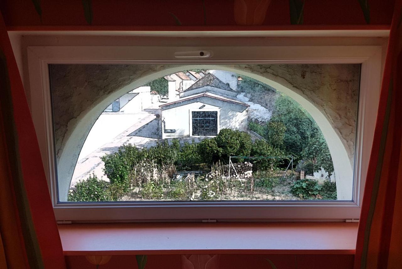 La Providence, Chambres D'Hotes Saint-Sernin-du-Plain Esterno foto